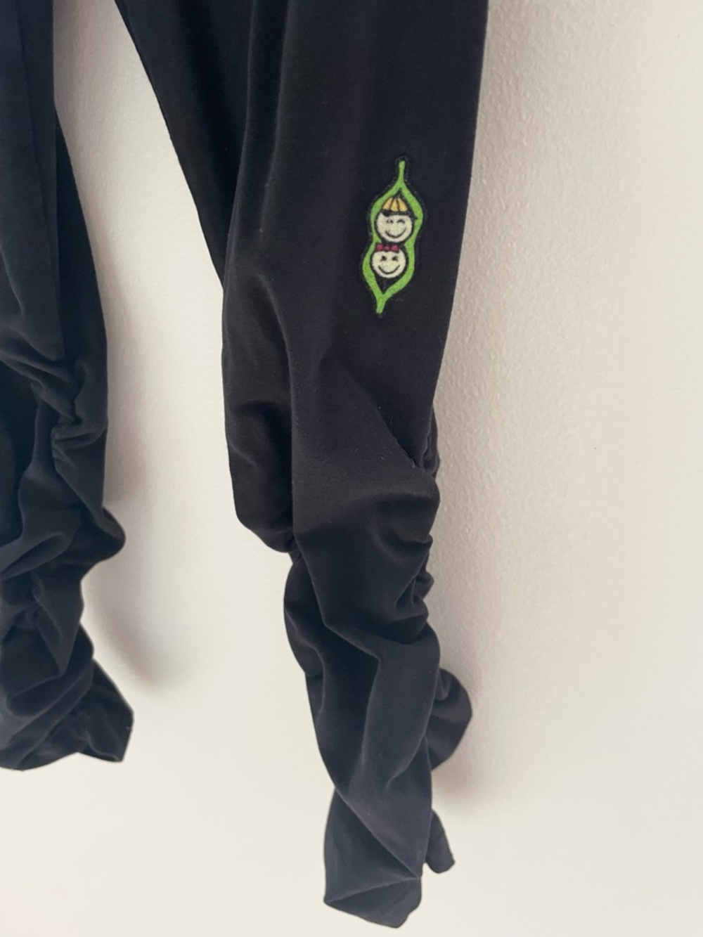 Peekaboo Beans Like New Grow with Me Ruched Leggings, Canadian Small Shop, Black